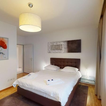 Executive 1 Bedroom Flat, City Center Цюрих Экстерьер фото